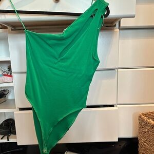 One shoulder green Zara bodysuit
